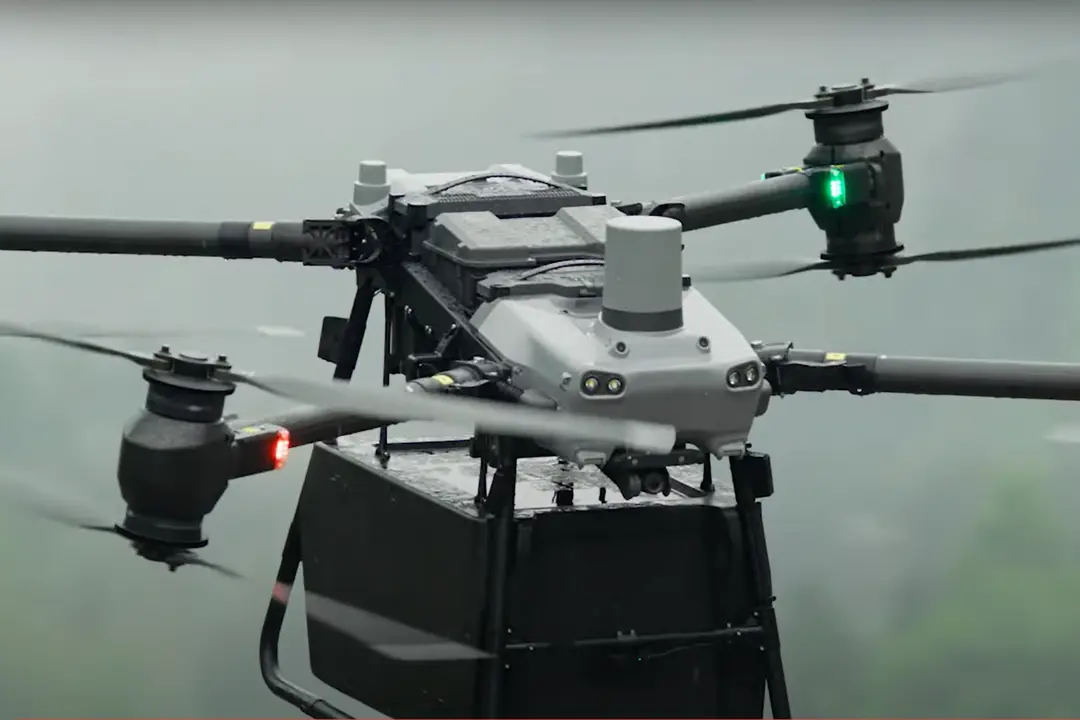 Dji Has Revealed its First Delivery Drone the Dji Flycart 30